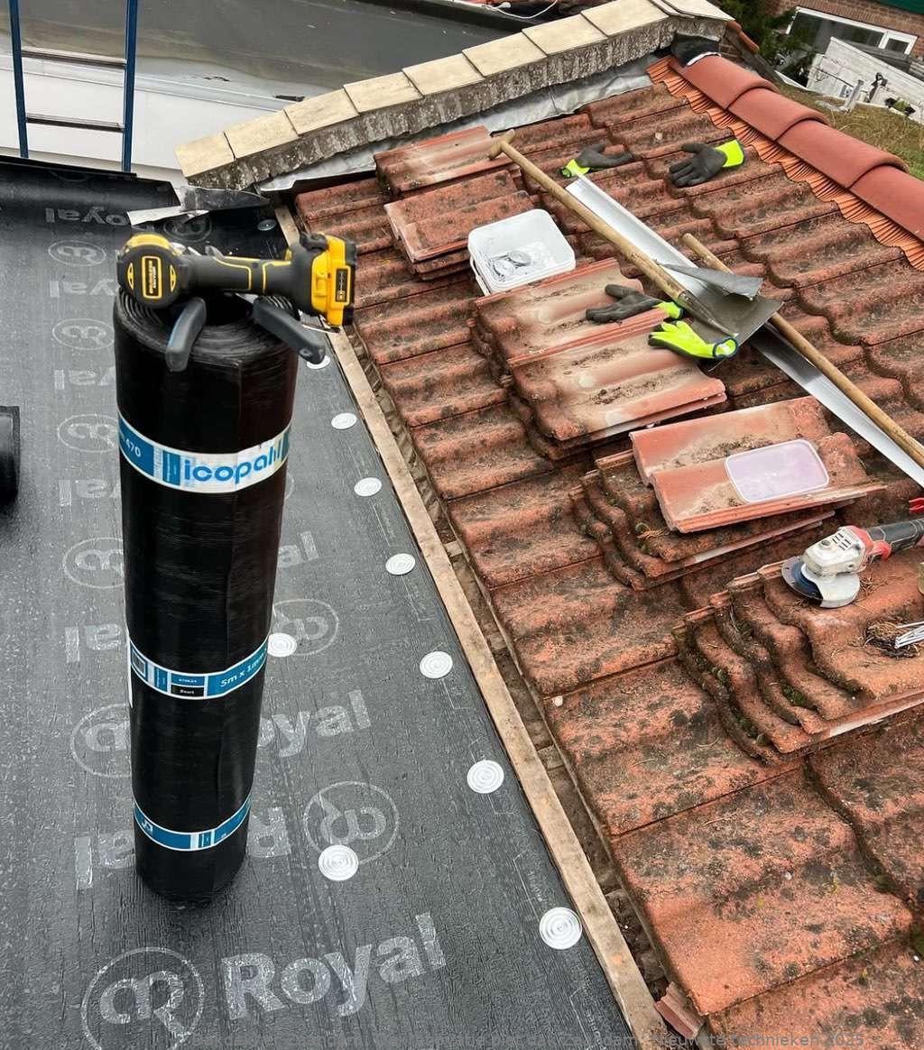 Dakrenovatie Van Plat Dak Zaandam